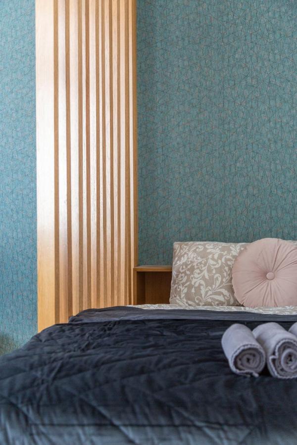 Gozsdu Aparment By Quentin Homes * Будапешт